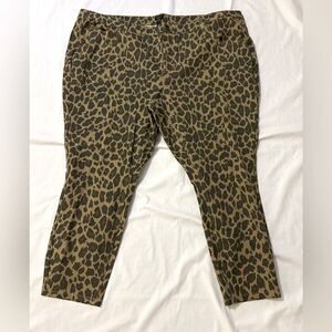 NWOT G.I.L.I. Ankle Pants Dual Stretch Leopard Print Brown Denim size 26W P